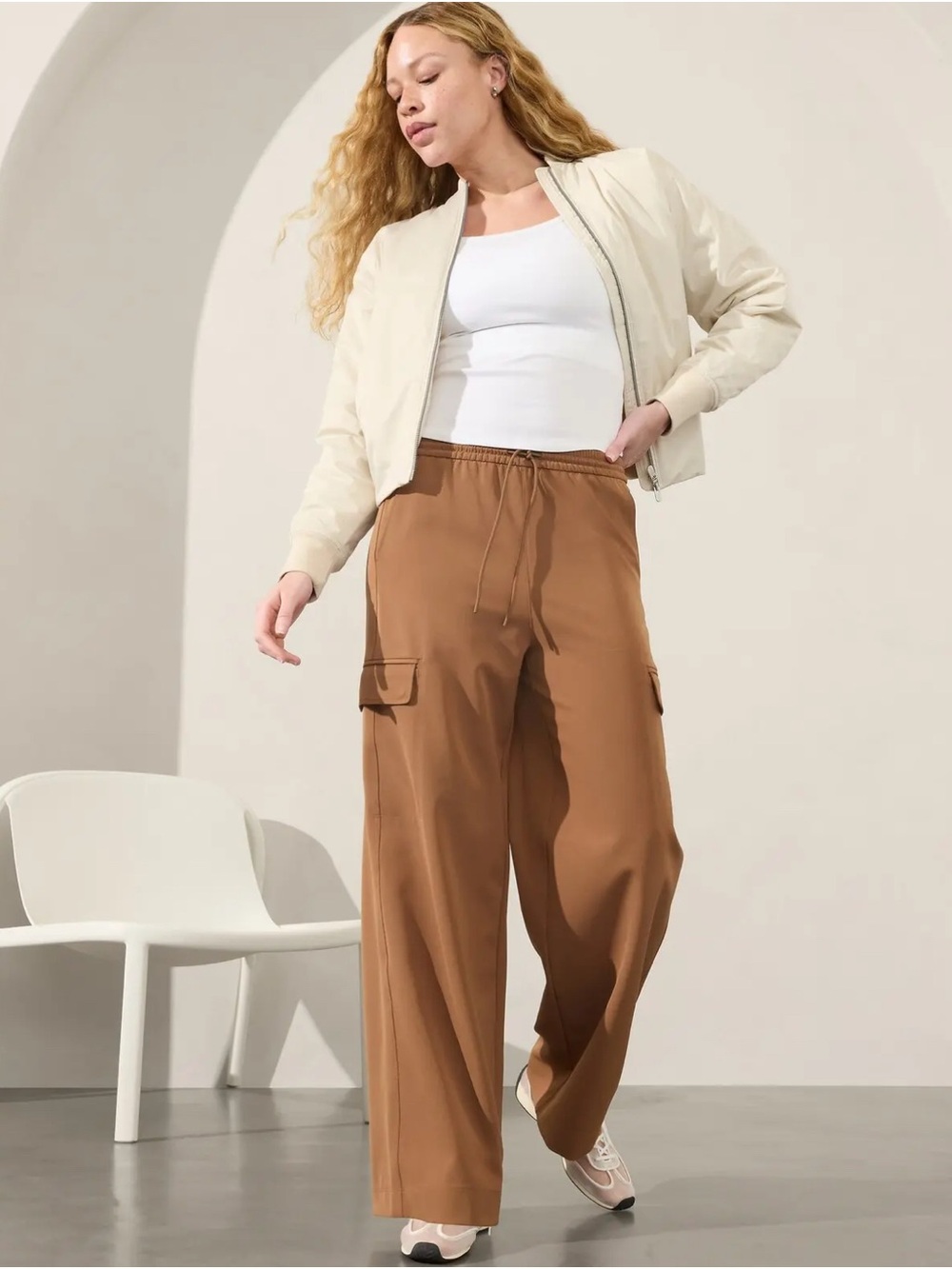 NWOT Athleta PROMENADE
CARGO PANT